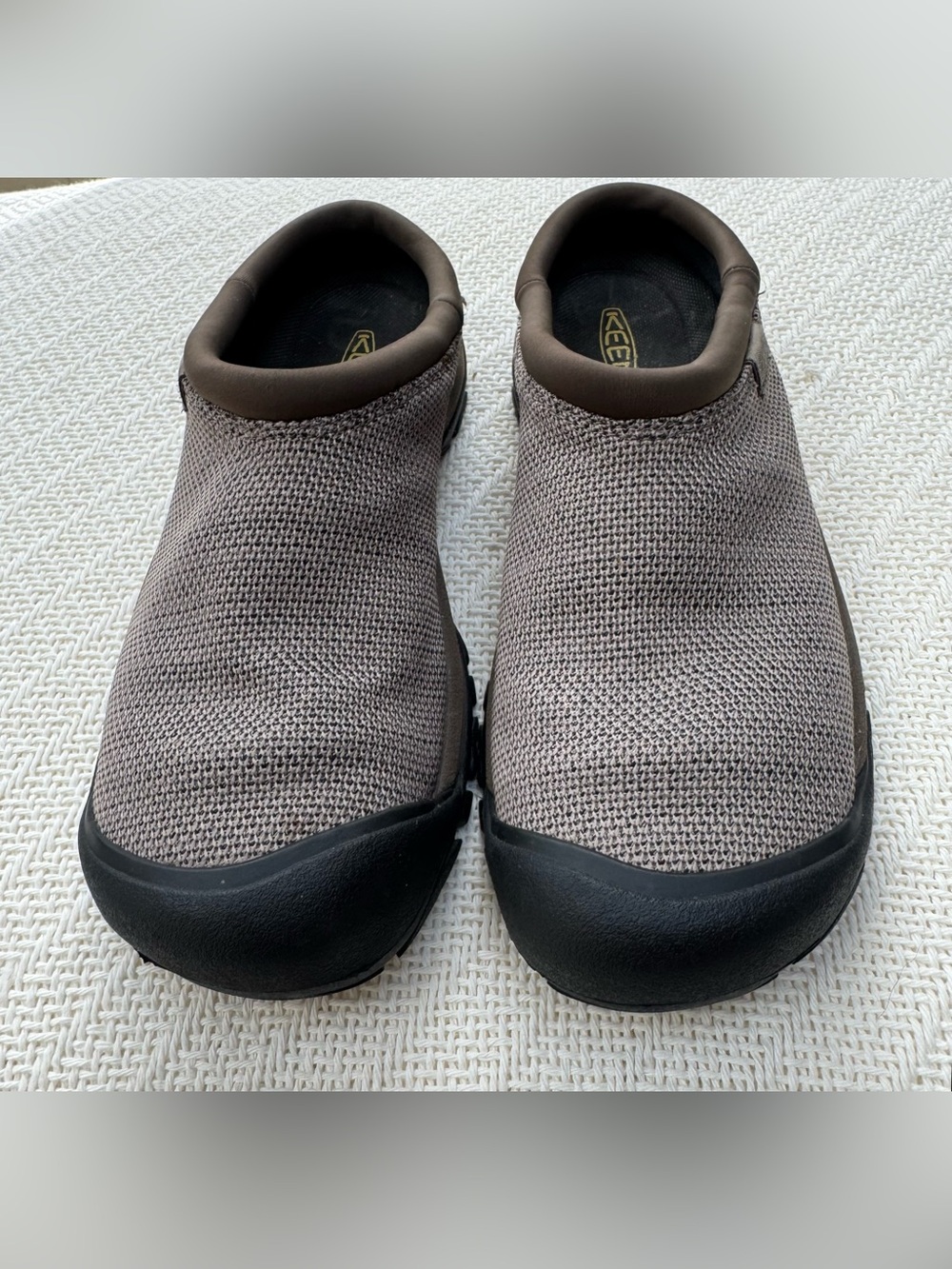 Women’s Sz 8 Keen Maci  Slip-On Mules in Brown/Black soles